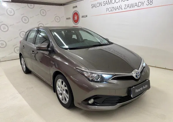 toyota Toyota Auris cena 64900 przebieg: 159803, rok produkcji 2016 z Dobra